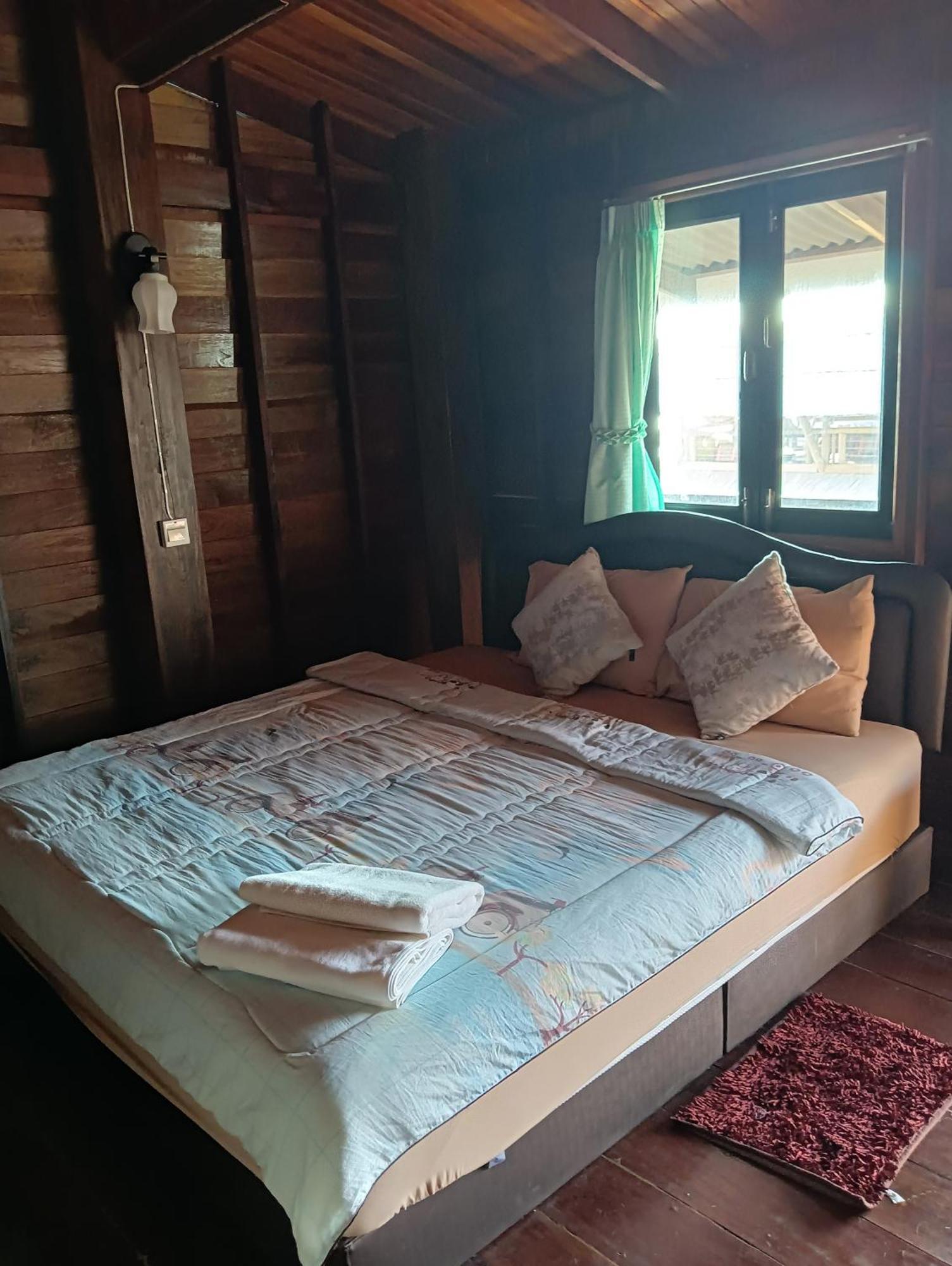 Tonmai Suite II Ko Por Extérieur photo