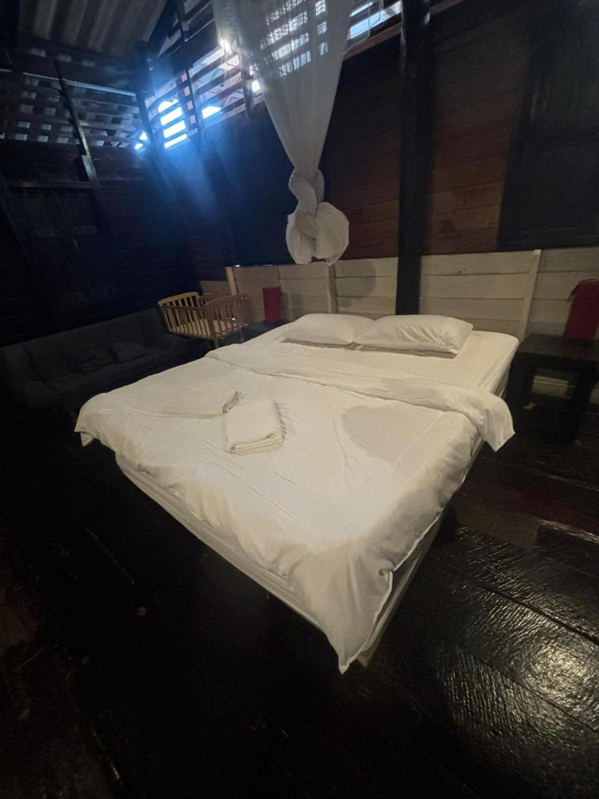 Tonmai Suite II Ko Por Extérieur photo